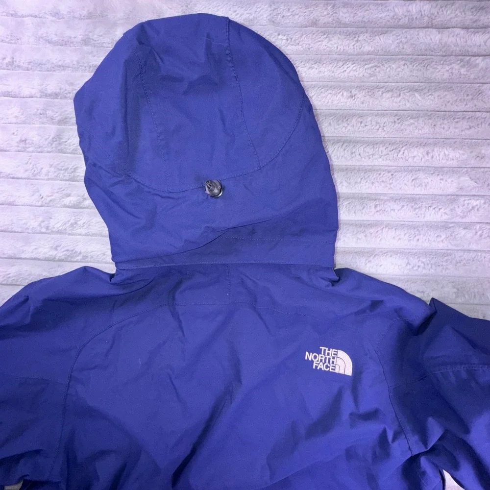 The North Face elevate your